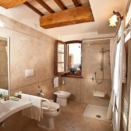In Cerreto Sleeps 5 Includes Swimming Pool And Air Con Appartamento Cerreto di Spoleto